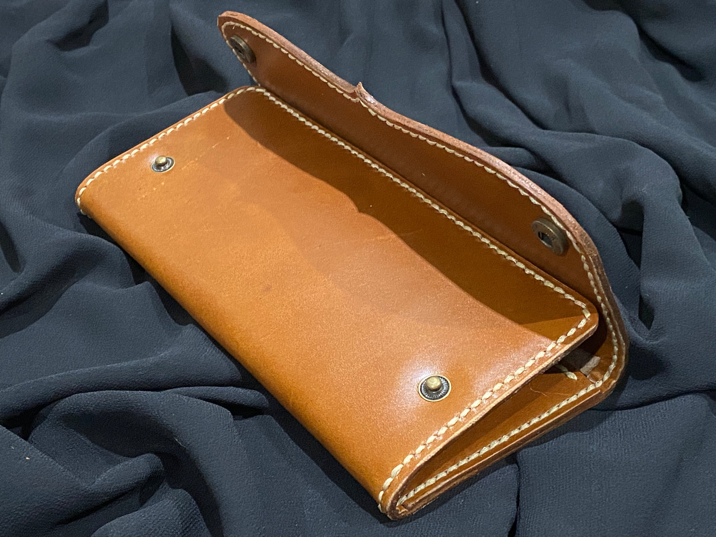 Handmade Premium Leather Wallet – Timeless Design & Gift-Ready!